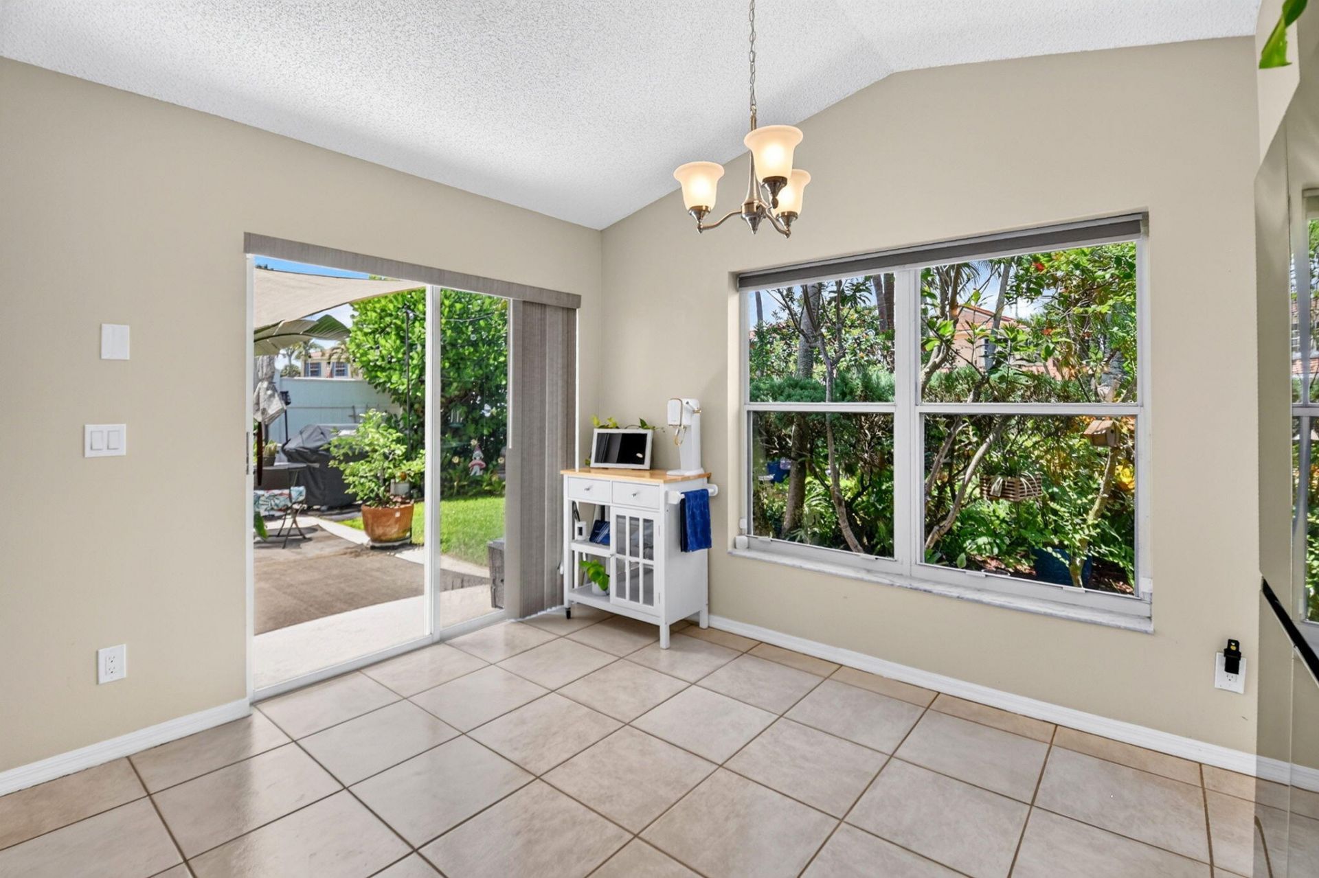 7285 Burgess Drive, Lake Worth, FL 33467 Photo