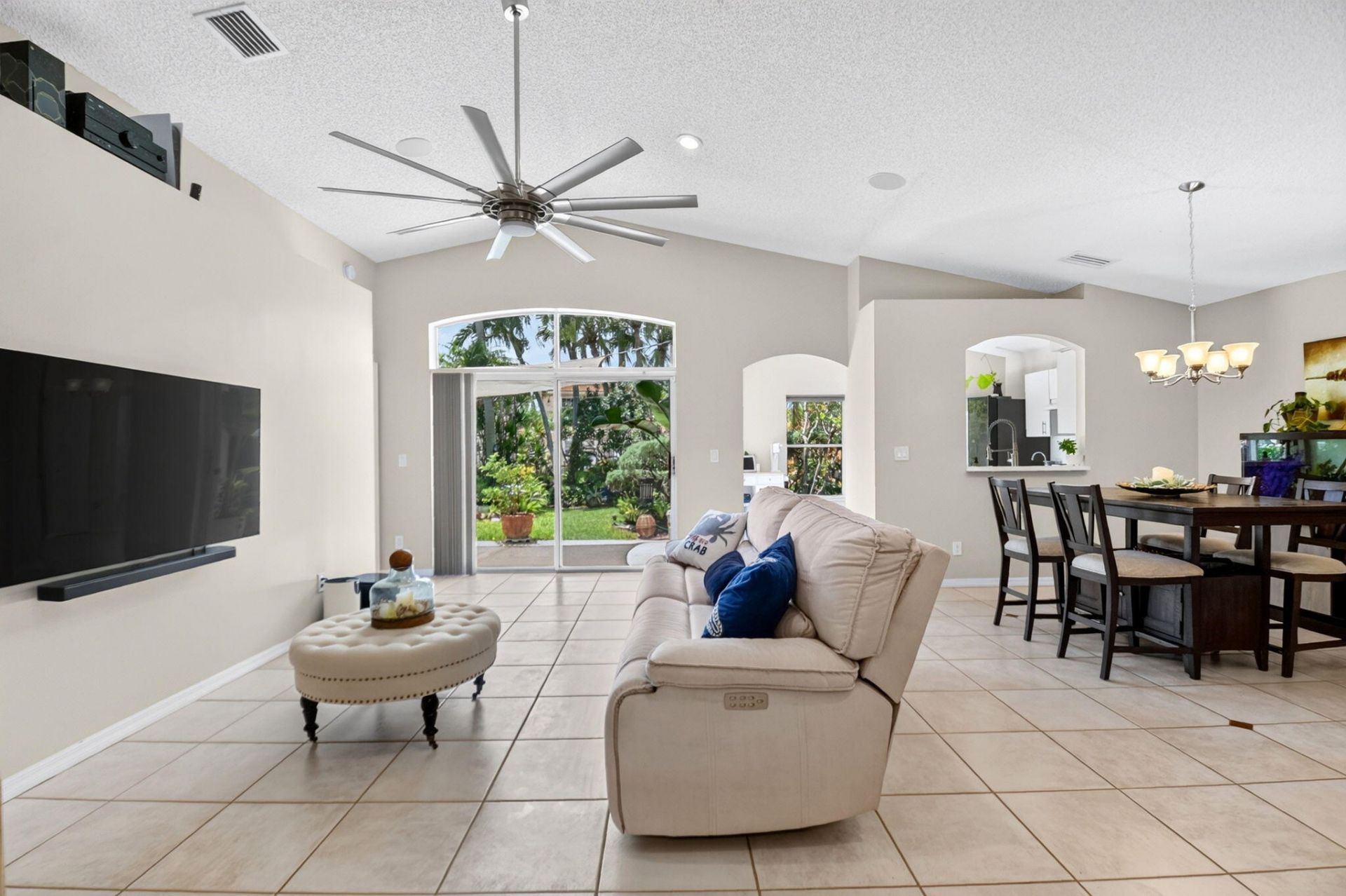7285 Burgess Drive, Lake Worth, FL 33467 Photo