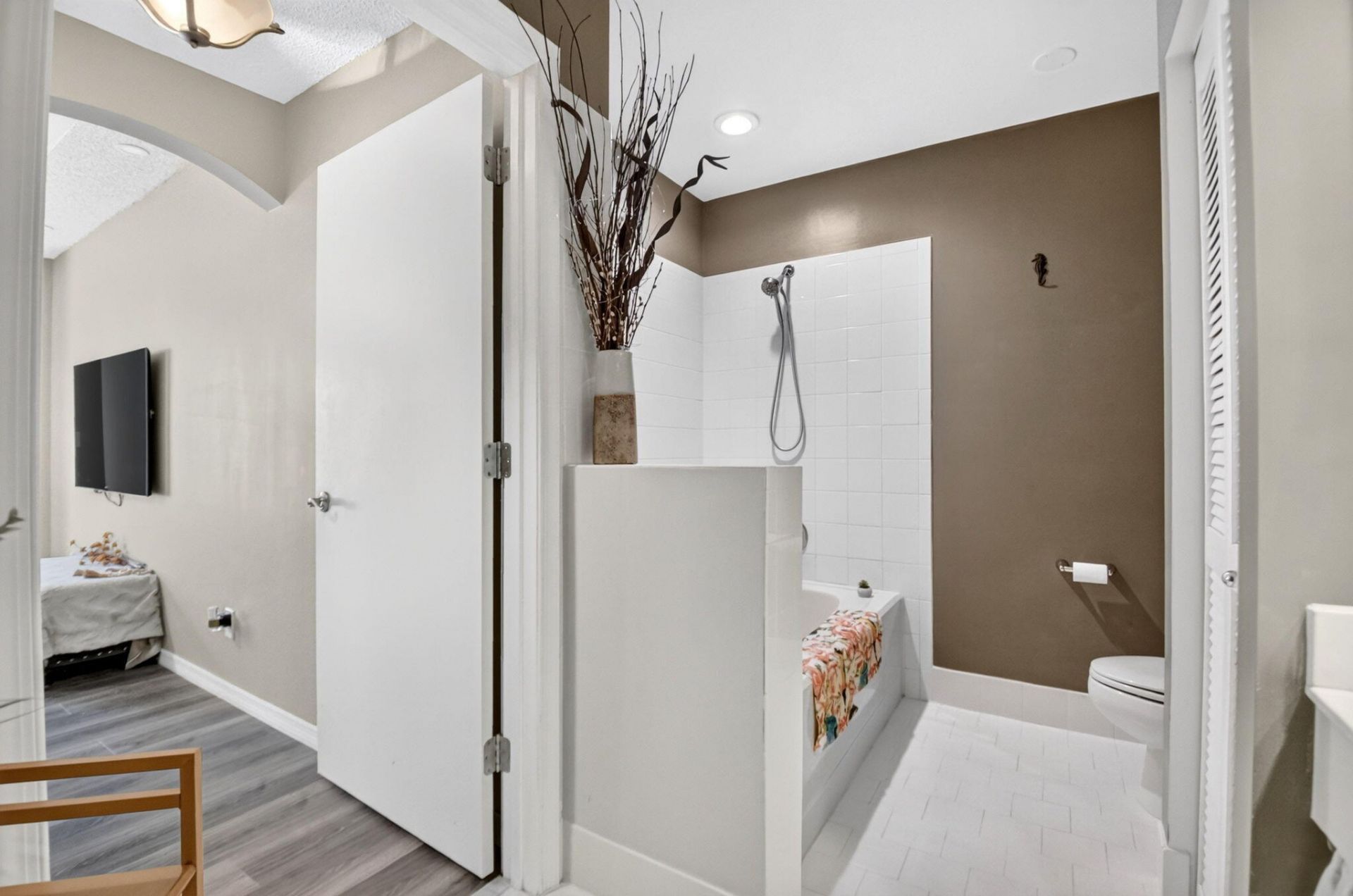 7285 Burgess Drive, Lake Worth, FL 33467 Photo