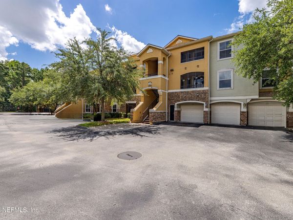 8539 GATE Parkway, Unit 1537, Jacksonville, FL 32216