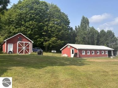 601 Kresnak, Mancelona, MI 49659