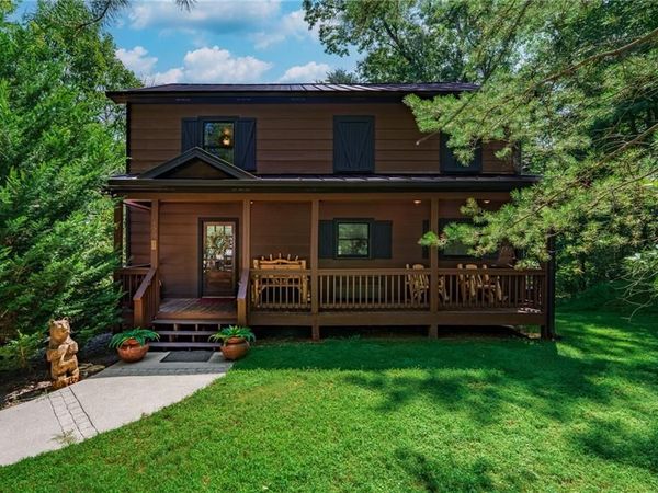 120 Walnut Mountain Court , Ellijay, GA 30536
