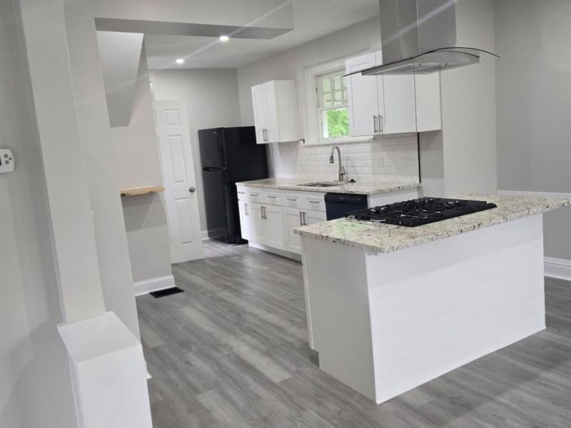 692 W Kemper Road, Springdale, OH 45246 Photo 8