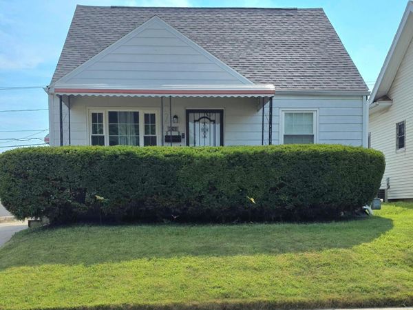 4240 Packard Road , Toledo, OH 43612