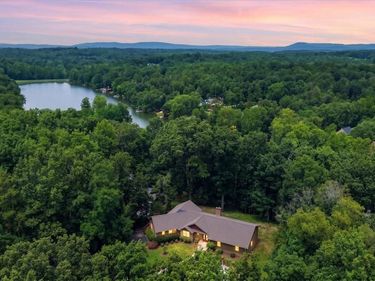 485 LAKE SERENE DRIVE, WINCHESTER, VA 22603