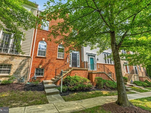 8010 HOMEFIELD DRIVE , LANDOVER, MD 20785