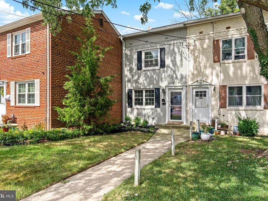 1003 Phillip Powers Drive, Laurel, MD 20707 Main Photo