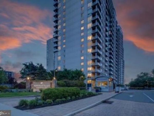 901 00 N PENN STREET, Unit P604, PHILADELPHIA, PA 19123