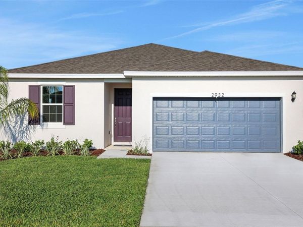 784 SUNSHOWER DRIVE , LADY LAKE, FL 32159