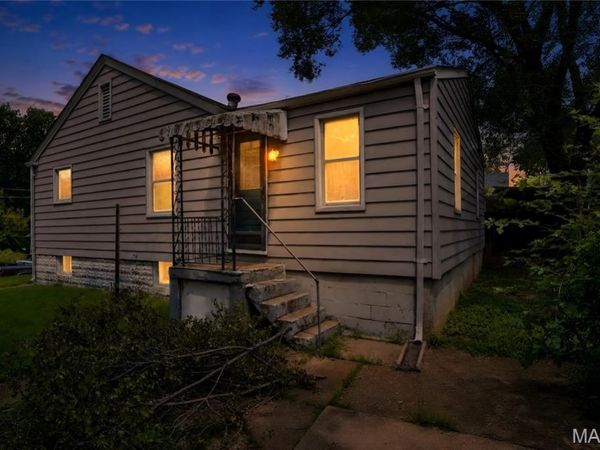 2142 Penfield Avenue , Vinita Park, MO 63114