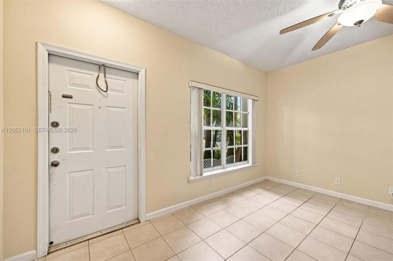 3329 Celebration Ln, Unit 139, Margate, FL 33063 Photo