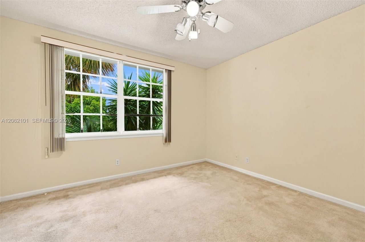 3329 Celebration Ln, Unit 139, Margate, FL 33063 Photo
