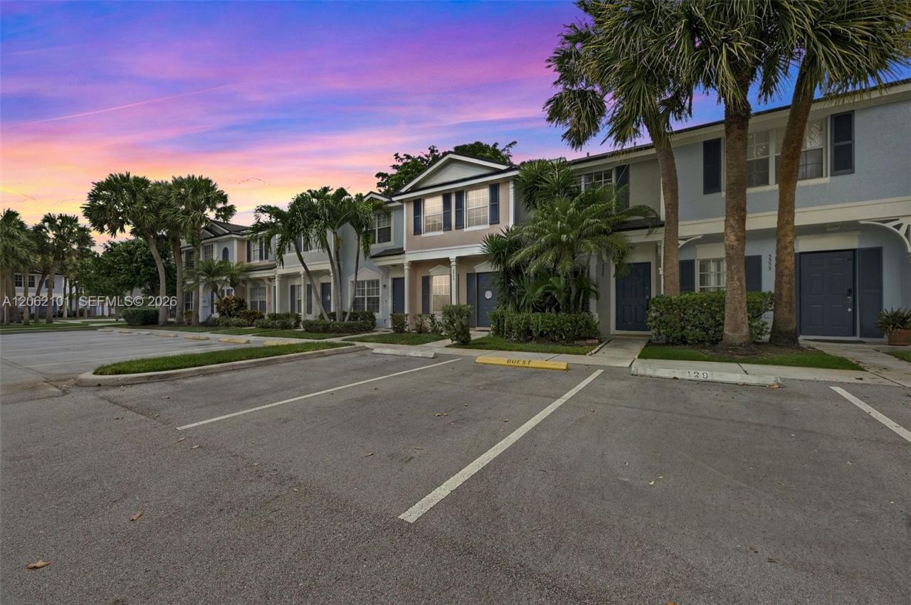 3329 Celebration Ln, Unit 139, Margate, FL 33063 Photo