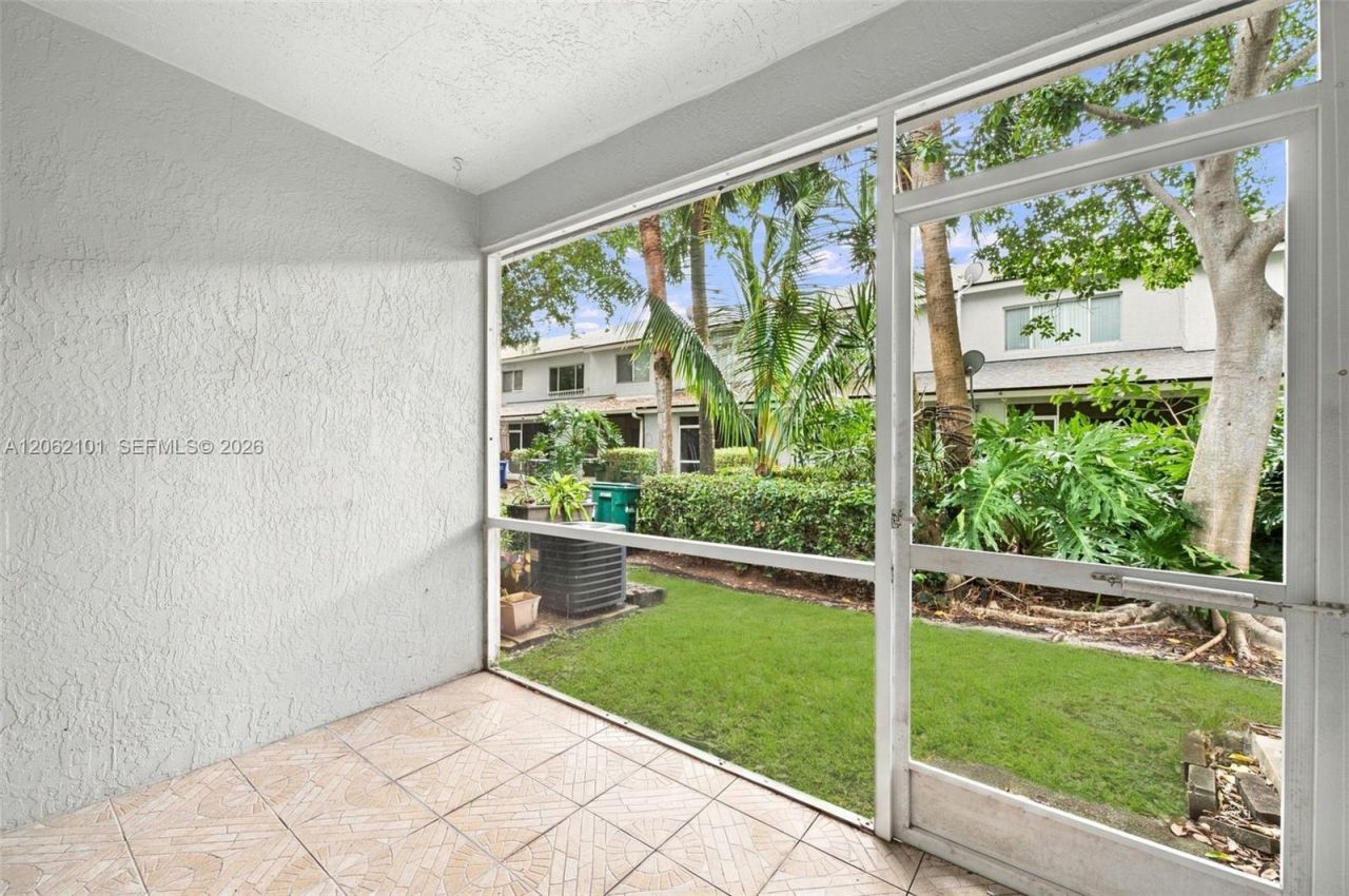 3329 Celebration Ln, Unit 139, Margate, FL 33063 Photo