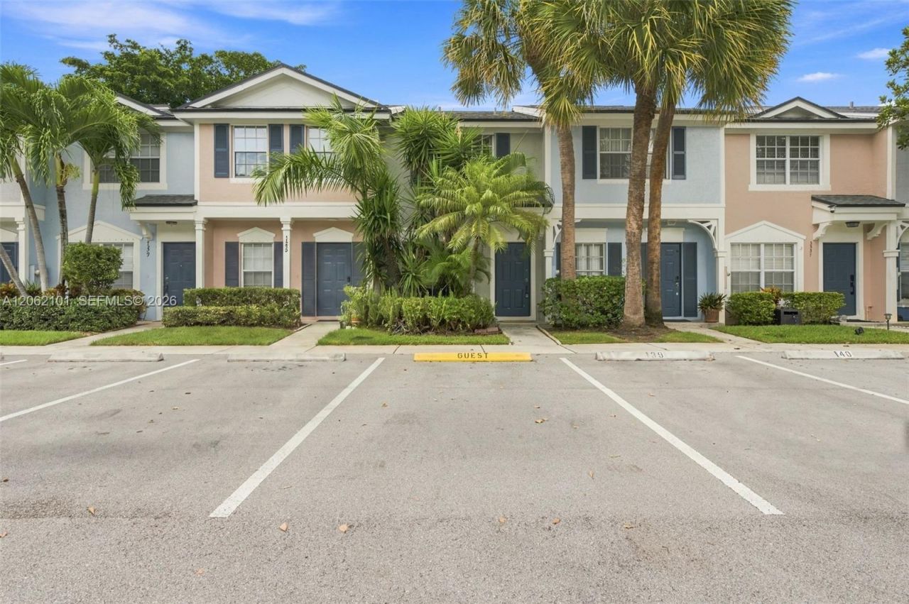 3329 Celebration Ln, Unit 139, Margate, FL 33063 Photo