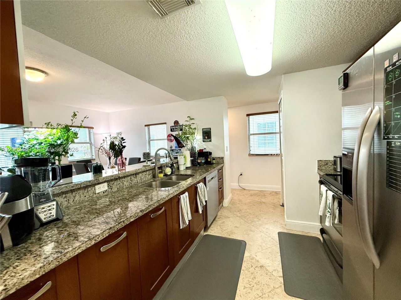 1033 SW 9th Ct, Unit M-2, Miami, FL 33130 Photo