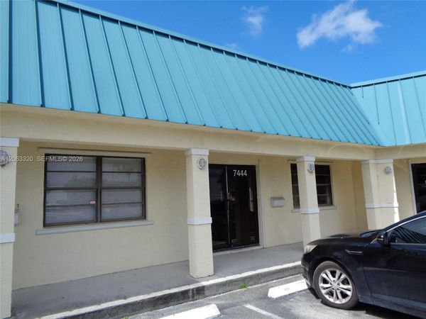 7444 S Us Highway 1 , Port Saint Lucie, FL 34952