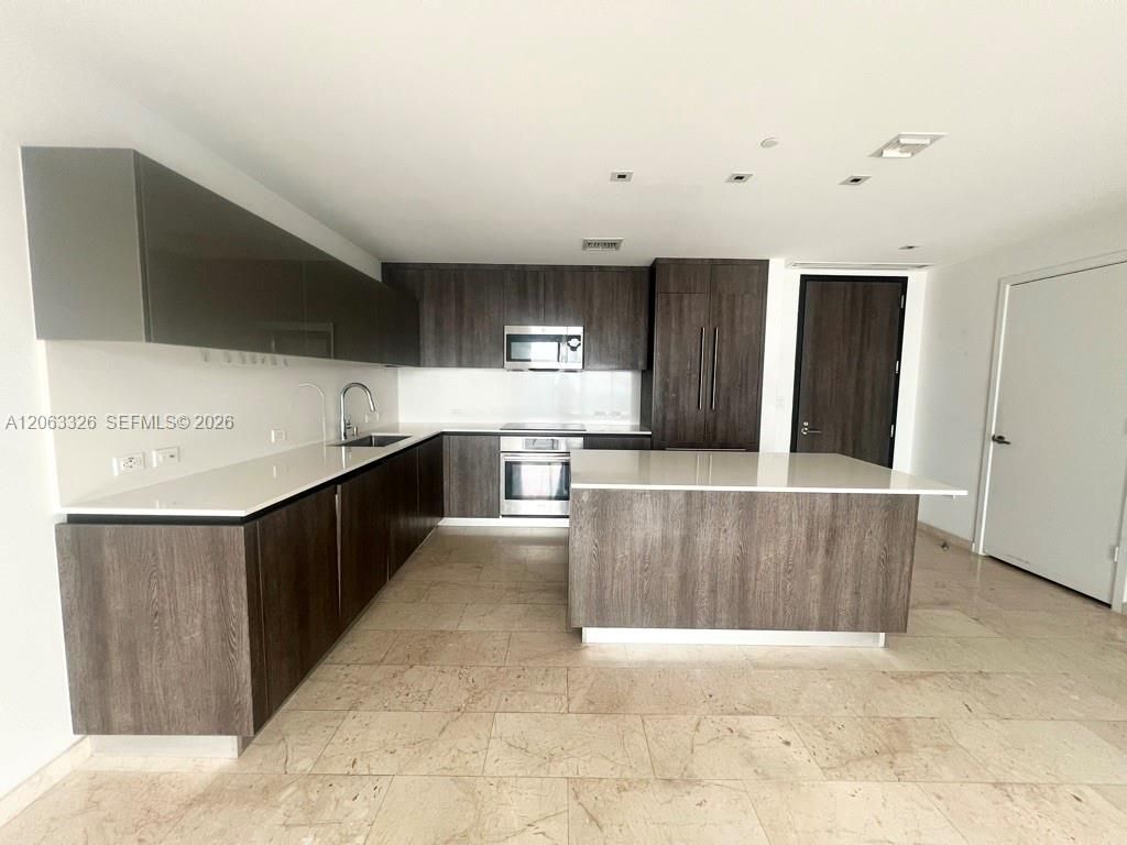 68 SE 6th St , Unit 3810, Miami, FL 33131 Photo