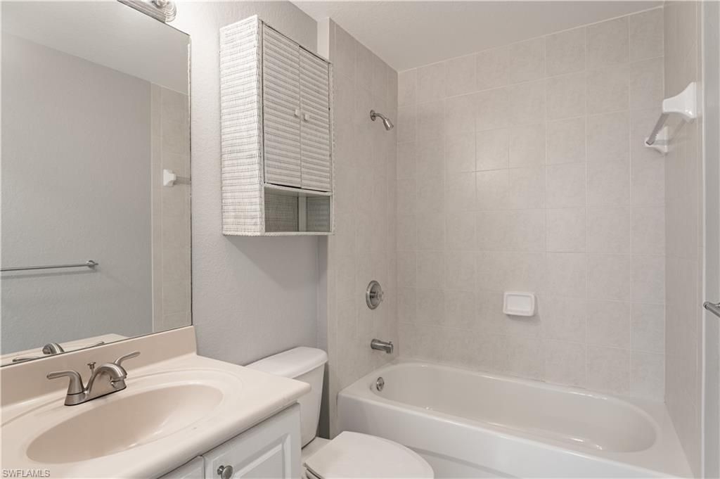 1227 SE 23rd Pl , Unit 3, Cape Coral, FL 33990 Photo