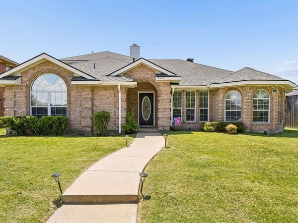 8510 Hartford Drive, Rowlett, TX 75089