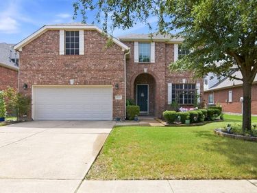 9845 Stripling Drive, Fort Worth, TX 76244