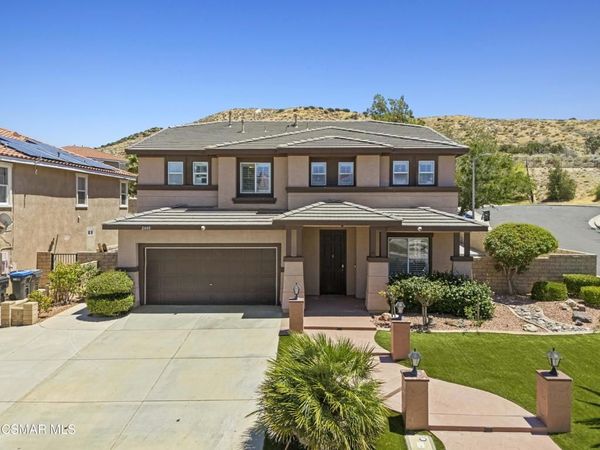 2440 Carolyn Drive, Palmdale, CA 93551