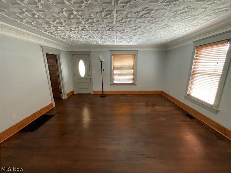 110 Bentley Street, Hubbard, OH 44425 Photo 11