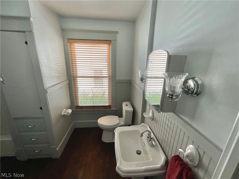 110 Bentley Street, Hubbard, OH 44425 Photo 13