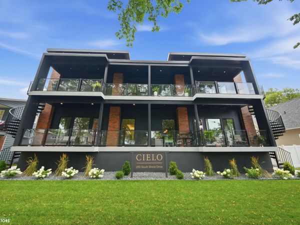 200 S Shore Drive, Unit 101, Clear Lake, IA 50428