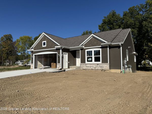 11178 Windswept Drive, Grand Ledge, MI 48837