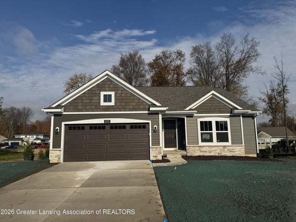 11178 Windswept Drive, Grand Ledge, MI 48837