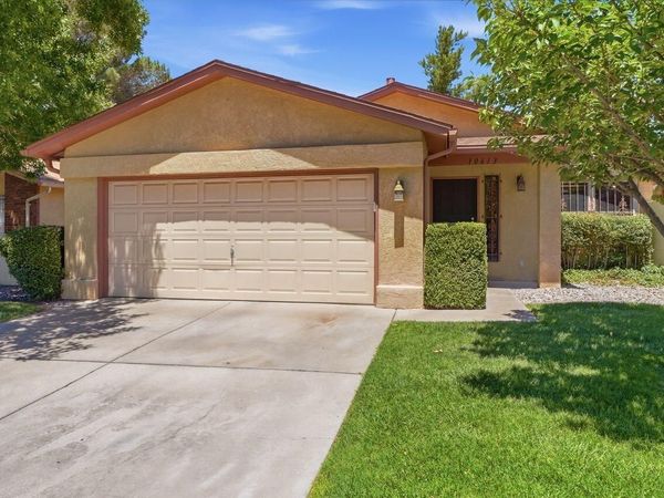 10613 Central Park Drive NE, Albuquerque, NM 87123