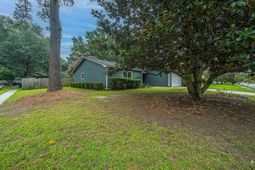 1777 Banbury Road photo 4