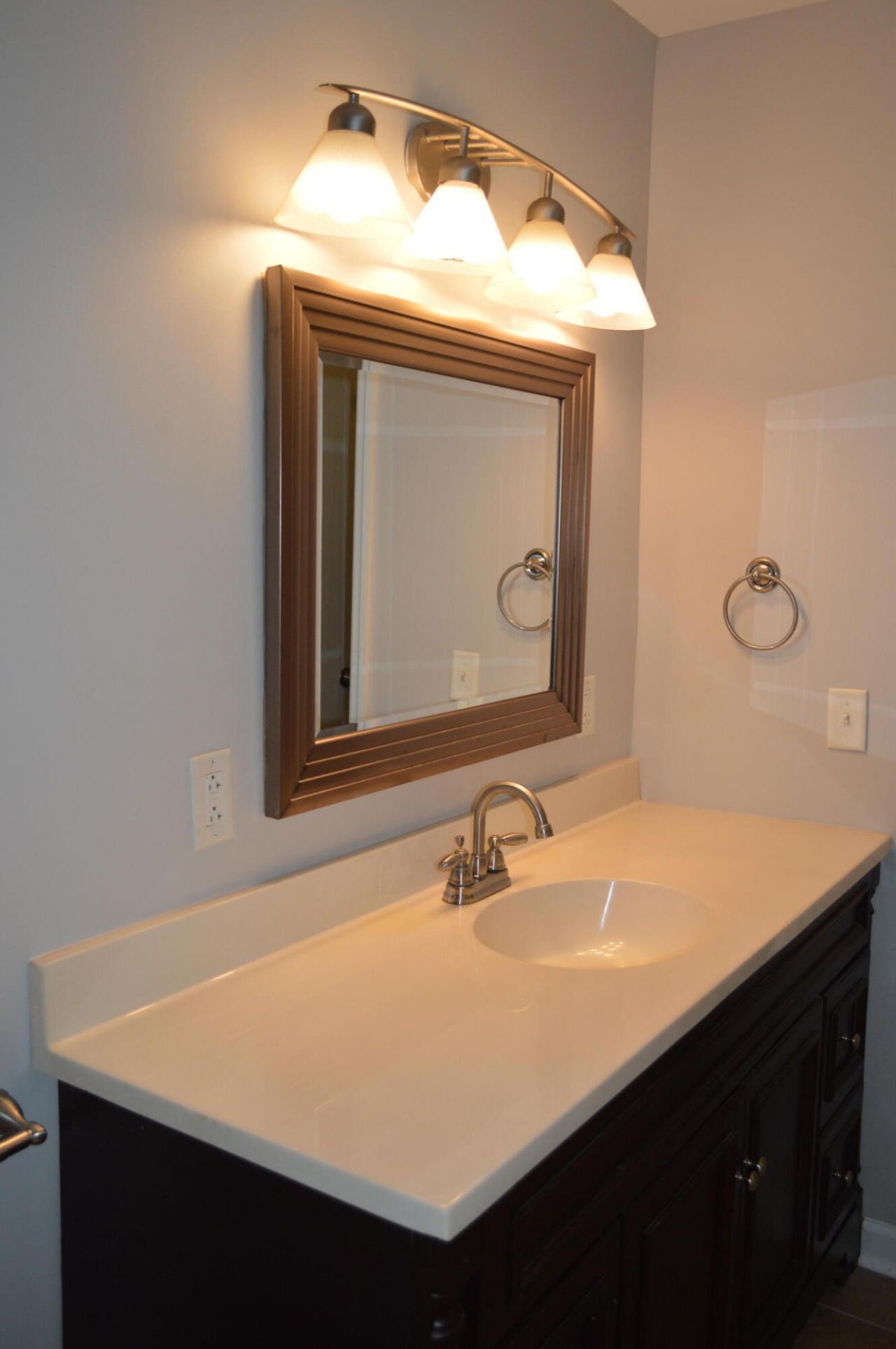 1777 Banbury Road Photo 20