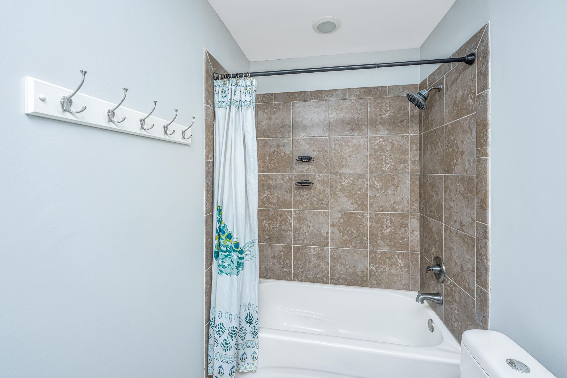 1777 Banbury Road Photo 28