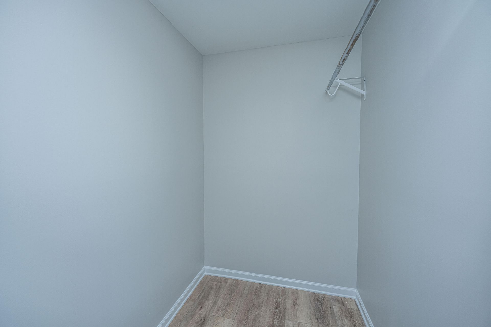 1777 Banbury Road Photo 29