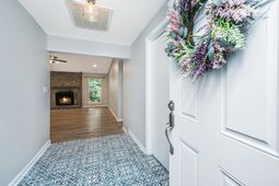 1777 Banbury Road photo 4