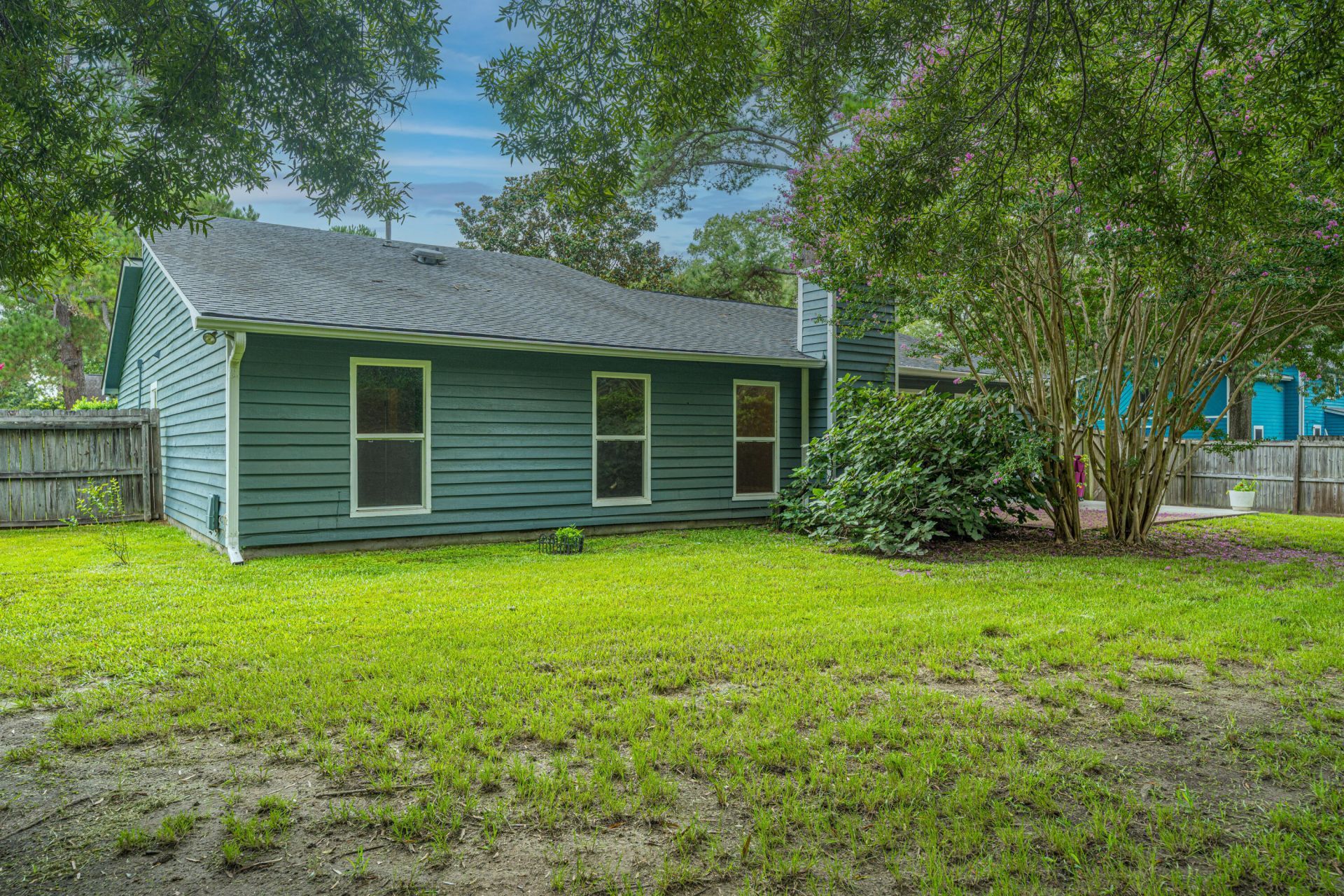 1777 Banbury Road Photo 48