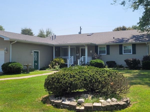 3205 Blackberry Street, Mt Vernon, IL 62864
