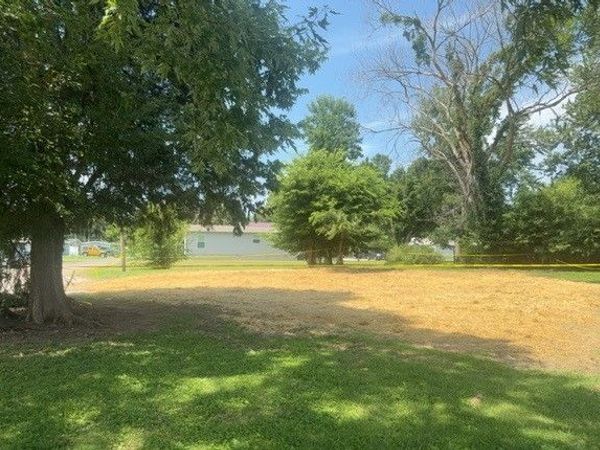 709 E Morton Street , Sparta, IL 62286