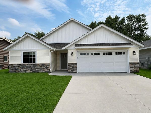 2400 40th Avenue S, Saint Cloud, MN 56301