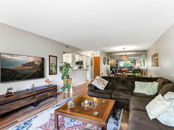 705 E Burnsville Parkway, Unit 114, Burnsville, MN 55337
