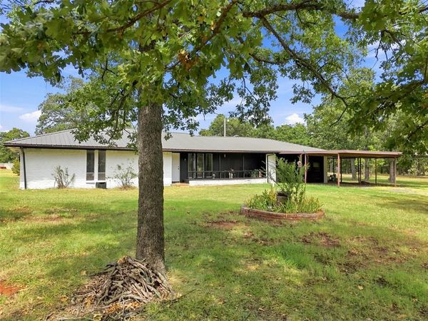 13904 S Dobbs Road, McLoud, OK 74851