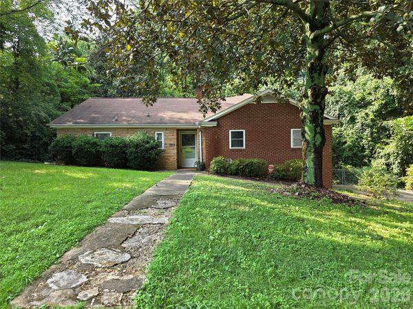 843 Stockton Street , Statesville, NC 28677