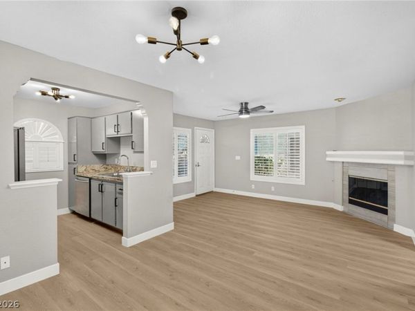 6808 Elm Creek Drive , Unit 104, Las Vegas, NV 89108