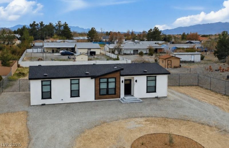 5621 E Saddletree Road , Pahrump, NV 89061