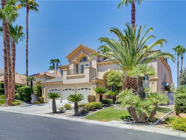 8816 Montagna Drive , Las Vegas, NV 89134