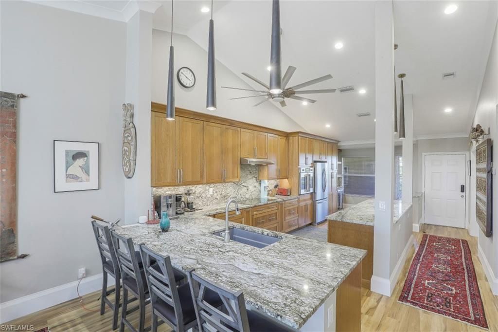 360 Horse Creek Dr , Unit 502, Naples, FL 34110 Photo