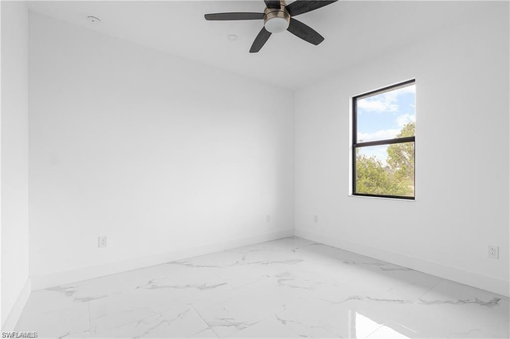 1806 NE 21st Pl , Cape Coral, FL 33909 Photo