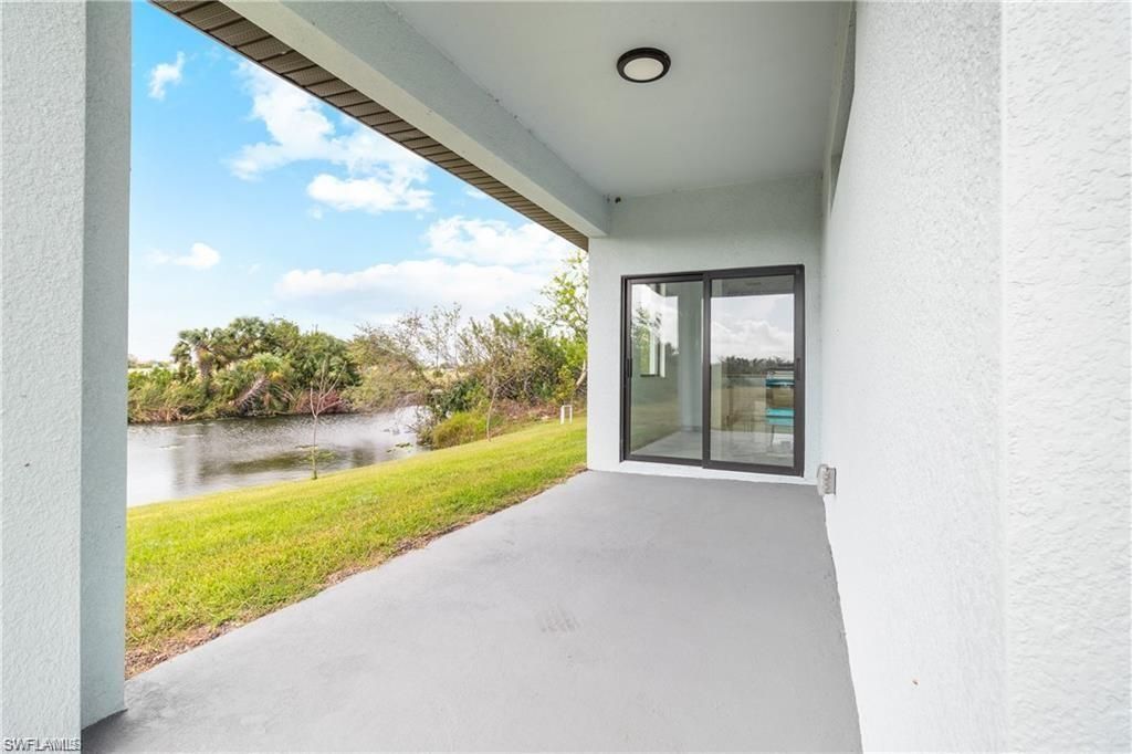 1806 NE 21st Pl , Cape Coral, FL 33909 Photo